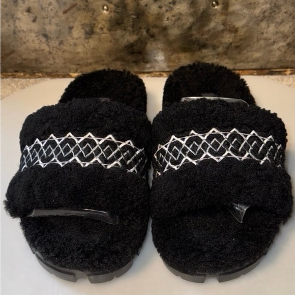 UGG Black Cozetta Braid Slippers - Picture 1 of 11